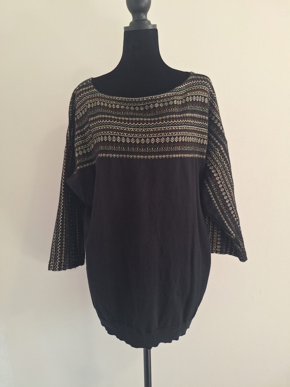 Chaps Black Pullover Boatneck Sweater with Gold Metallic Geometric Yoke